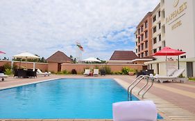 Raphael'S Hotel